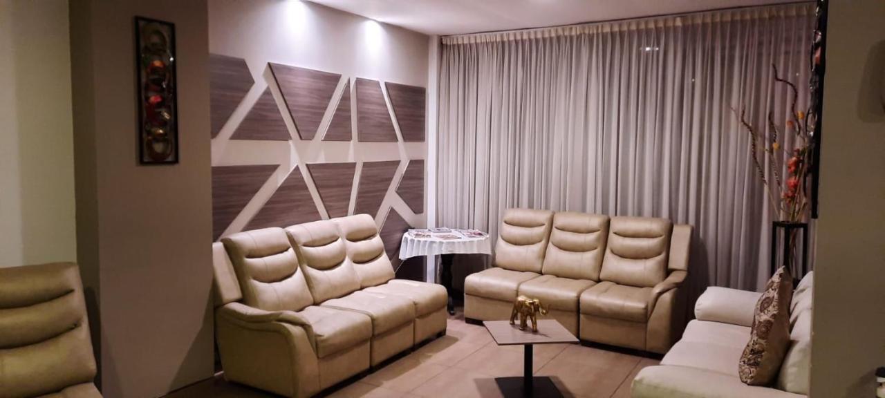 Hm Hotel Expo Inn Богота Экстерьер фото
